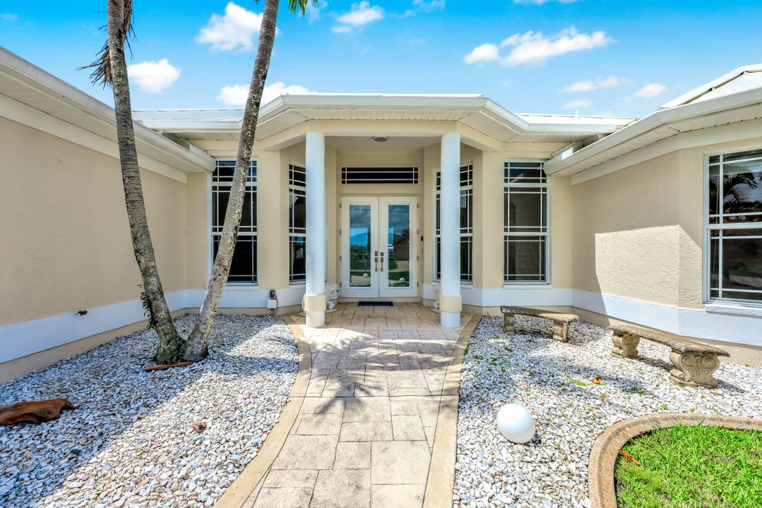 2714 SW 39th Terrace, Cape Coral, FL 33914