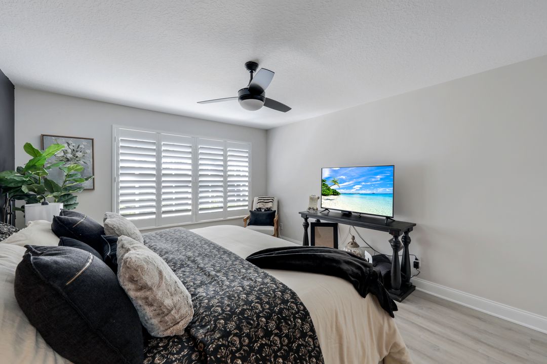 4744 Maupiti Way, Naples, FL 34119