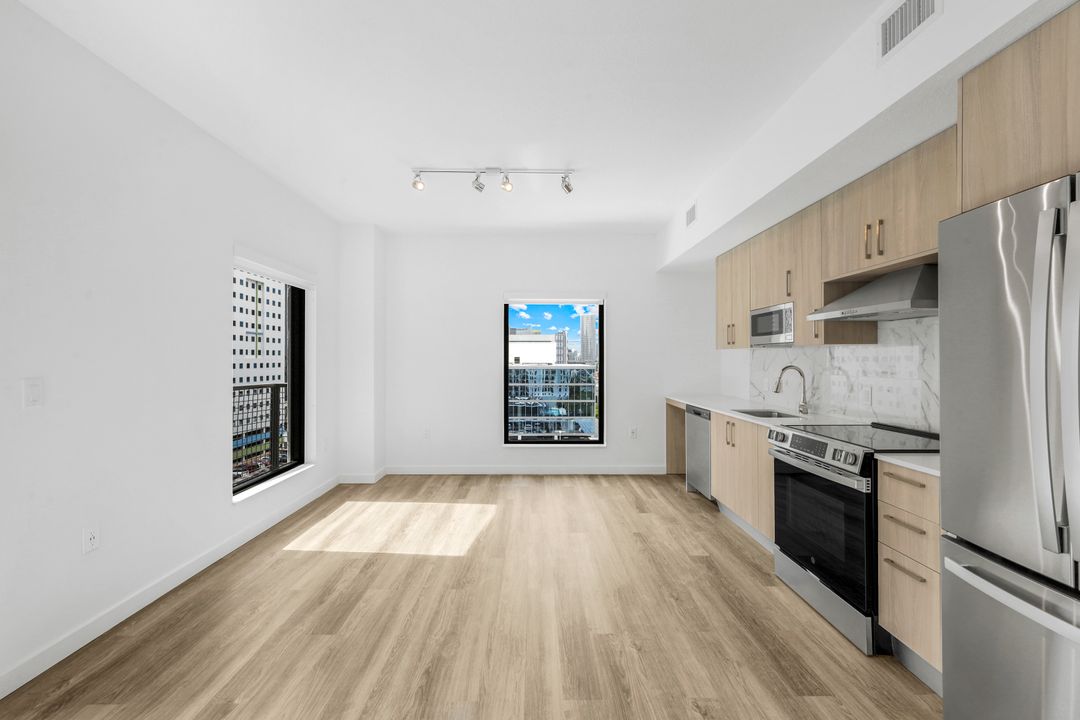 777 NW 2nd Ave, Miami, FL 33136