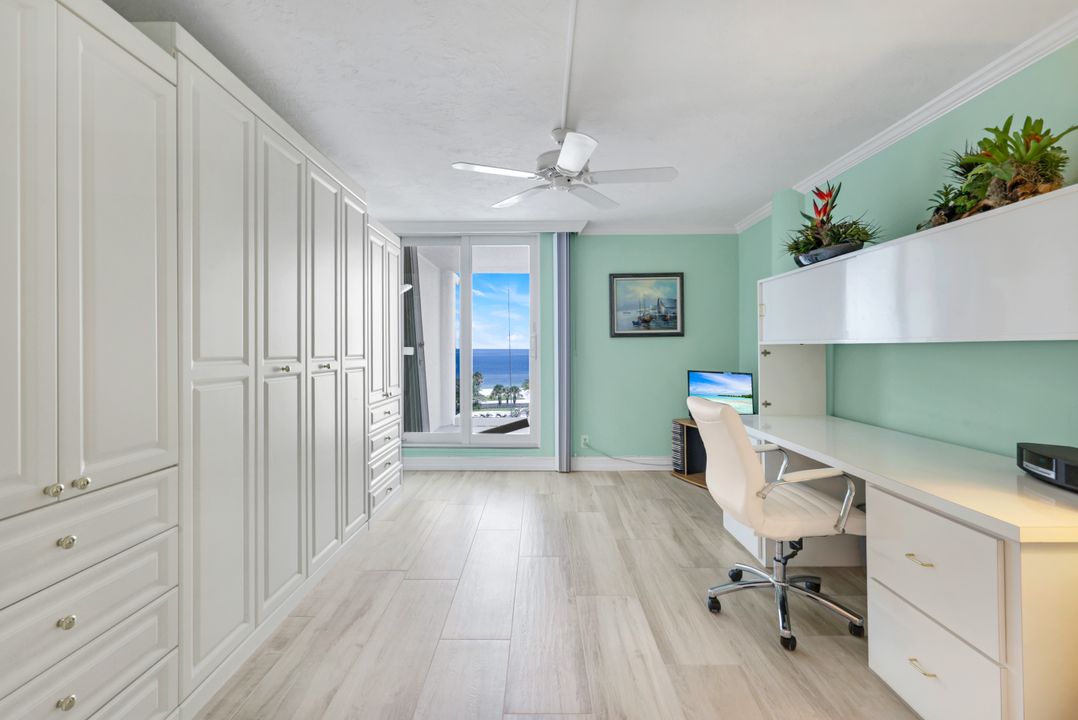 4041 Gulf Shore Blvd N #403, Naples, FL 34103