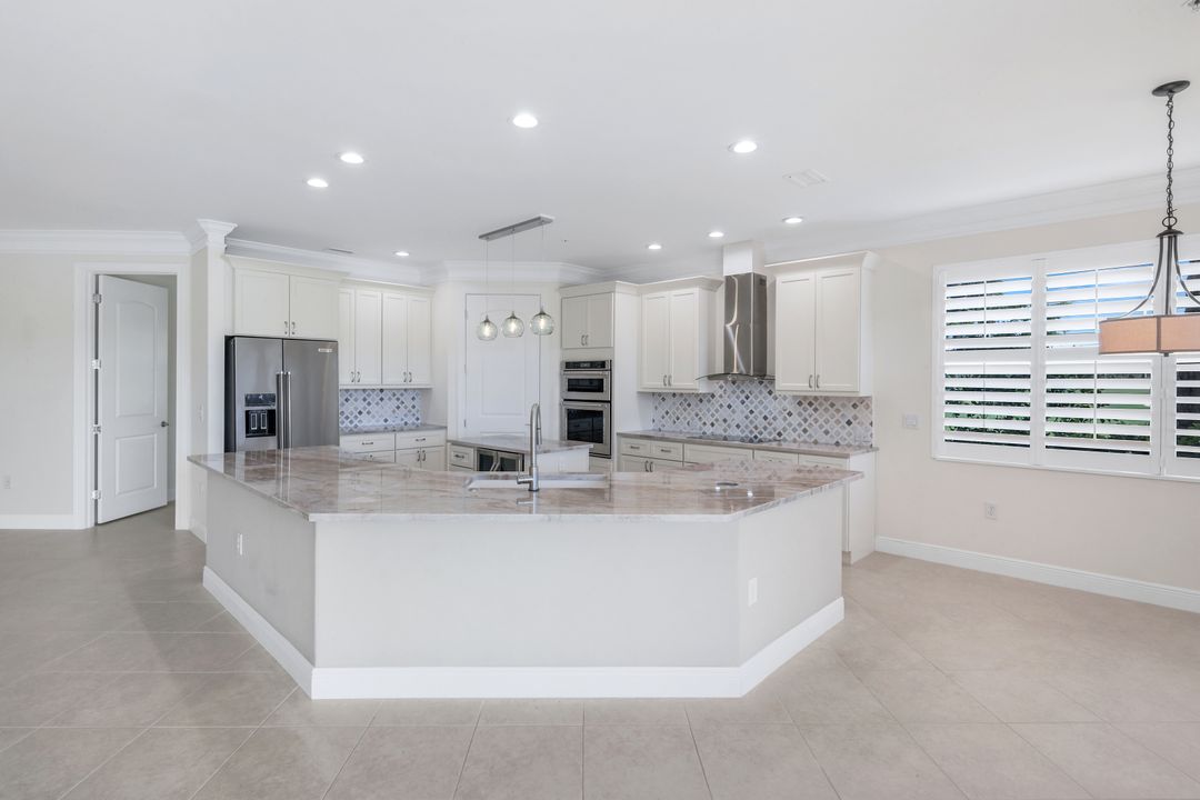 18580 Sandalwood Pointe #101, Fort Myers, FL 33908