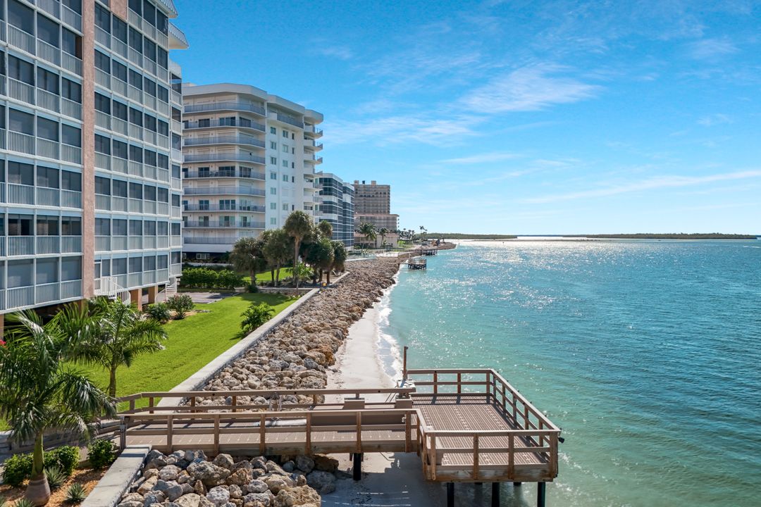 1020 S Collier Blvd #402, Marco Island, FL 34145