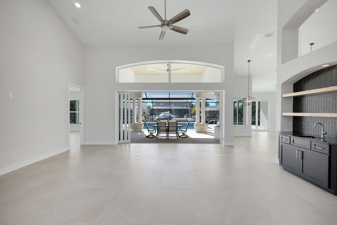 1524 SW 56th Terrace, Cape Coral, FL 33914