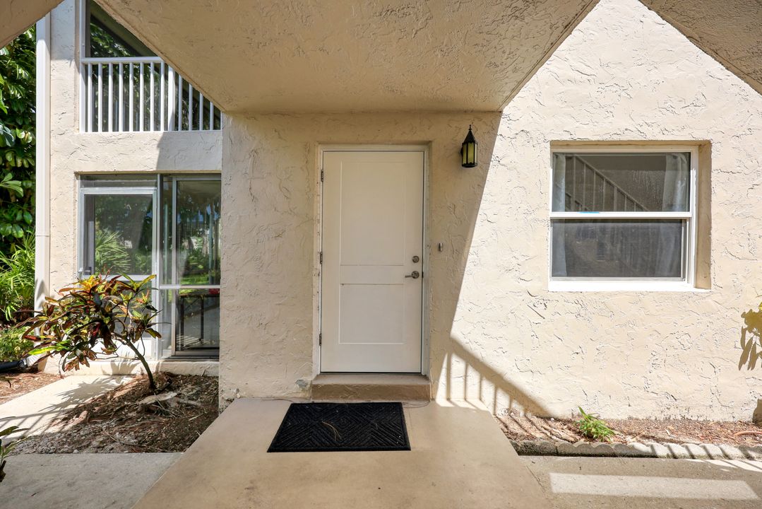 1549 Sandpiper St  #35, Naples, FL 34102