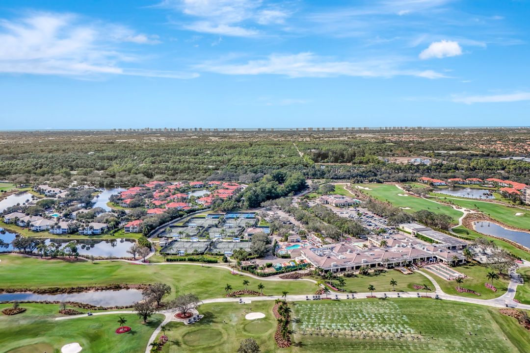 6200 Reserve Cir #404, Naples, FL 34119