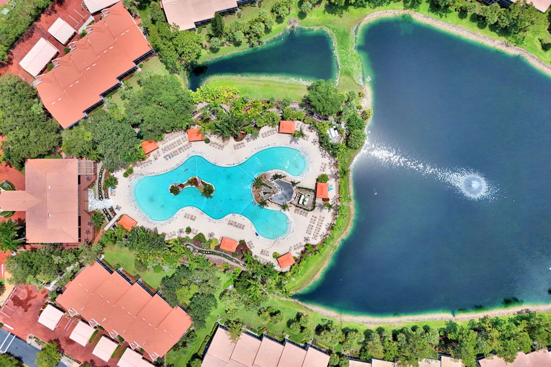 1940 Cascades Dr #8, Naples, FL 34112