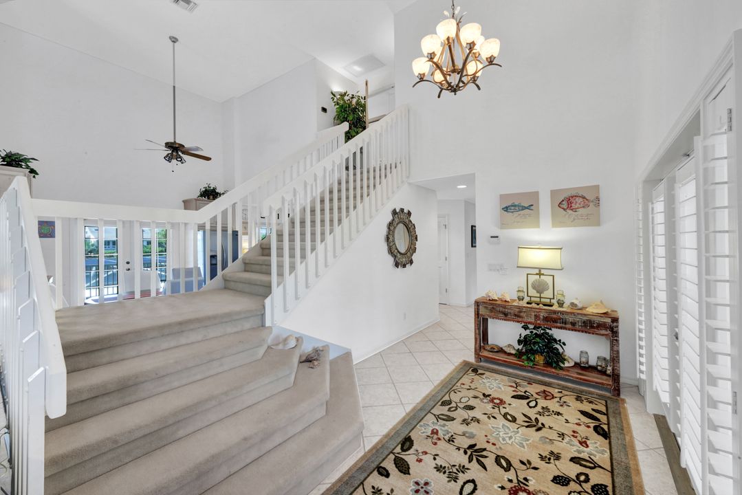 9007 Mockingbird Dr, Sanibel, FL 33957