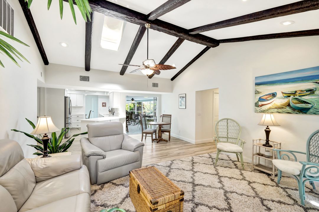 5301 SW 8th Pl, Cape Coral, FL 33914