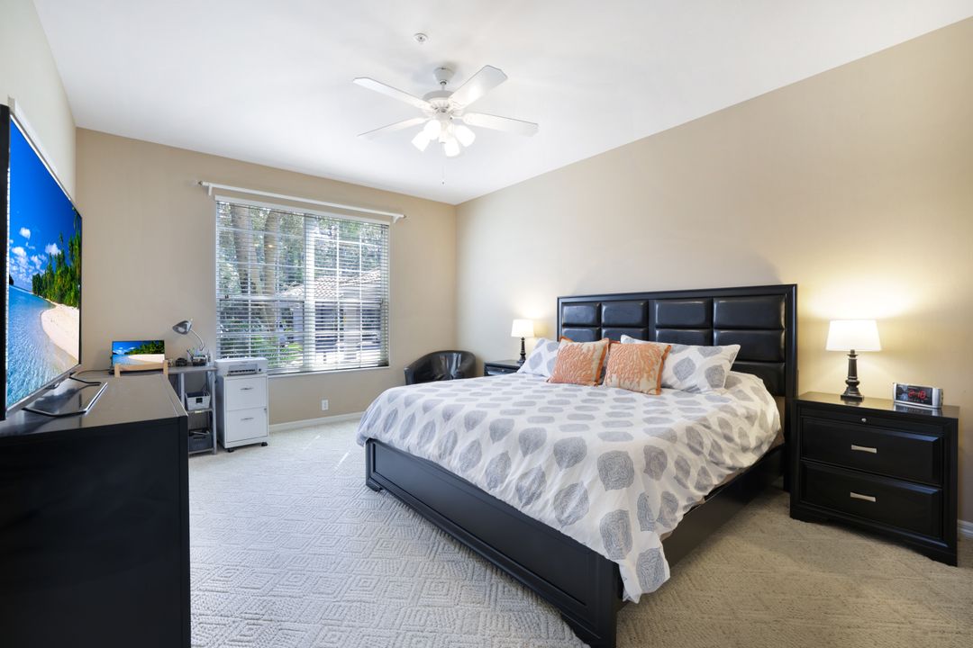 8217 Parkstone Pl #108, Naples, FL 34120