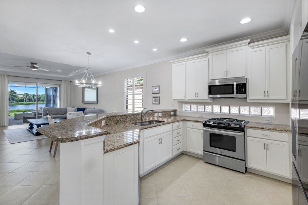 9226 Astonia Way, Fort Myers, FL 33967