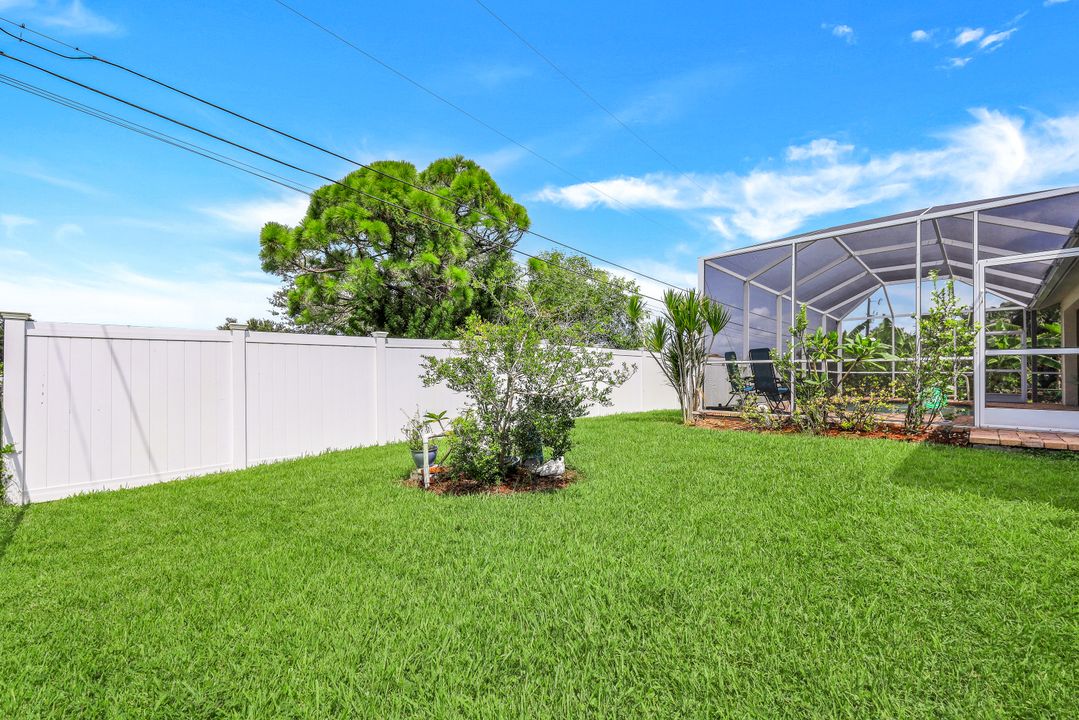 1802 SW 2nd Ave, Cape Coral, FL 33991