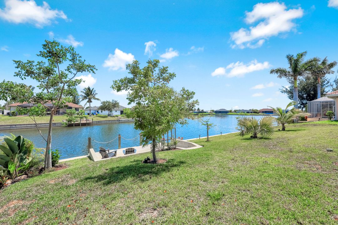 406 SW 28th St, Cape Coral, FL 33914