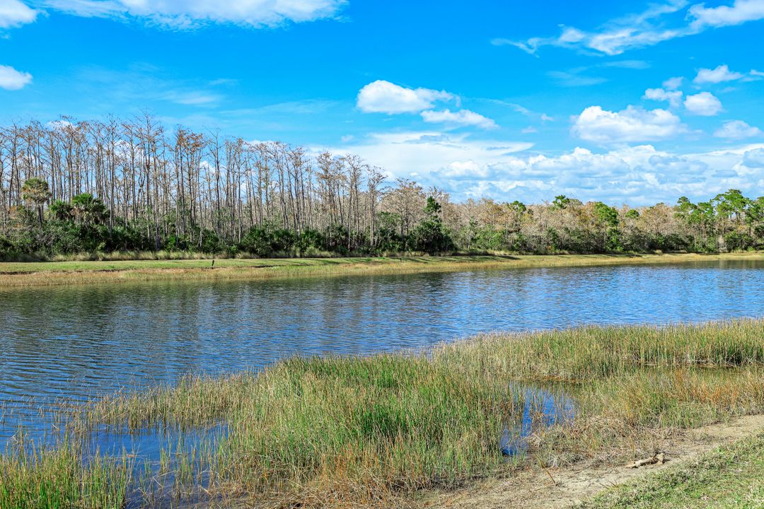 9457 Rialto Dr, Naples, FL 34113