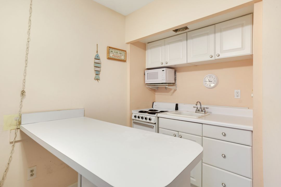 240 N Collier Blvd #G8, Marco Island, FL 34145