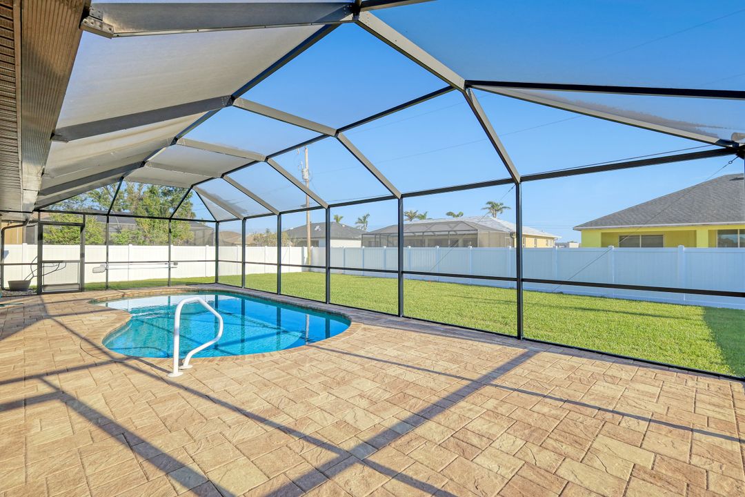 1840 SW 40th St, Cape Coral, FL 33914