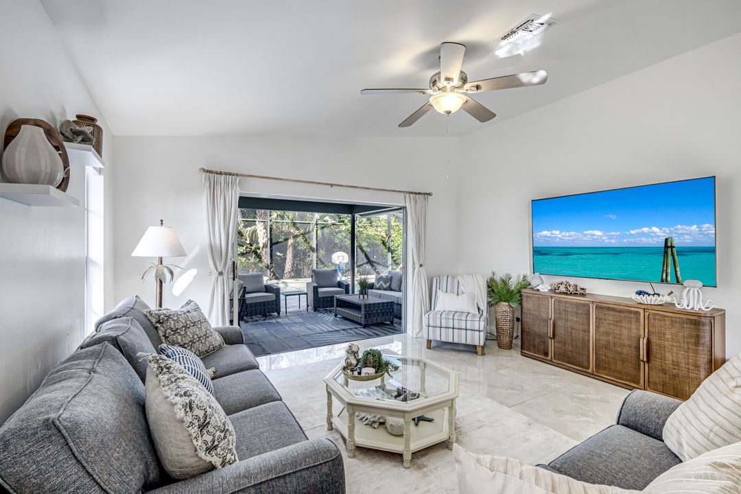 4170 Mariner Ln, Bonita Springs, FL 34134