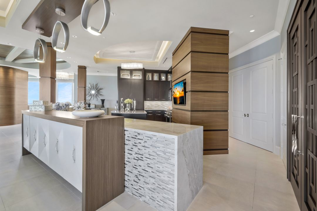 4851 Bonita Bay Blvd #2404, Bonita Springs, FL 34134