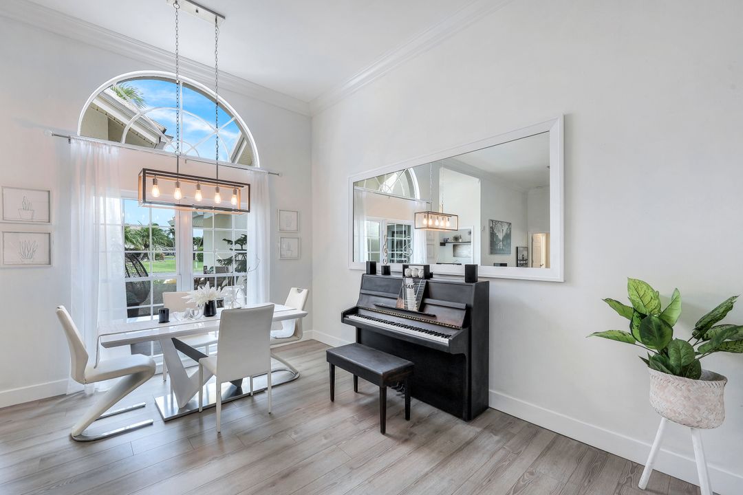 3653 Saybrook Pl, Bonita Springs, FL 34134