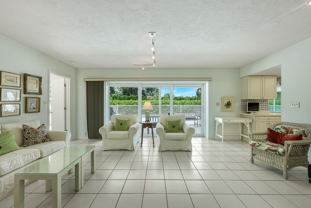 1839 Imperial Golf Course Blvd, Naples, FL 34110