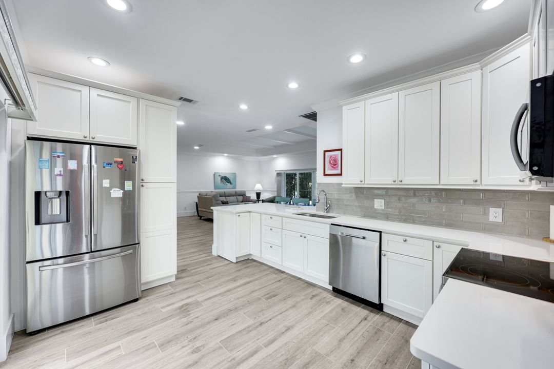 878 Teryl Rd, Naples, FL 34112