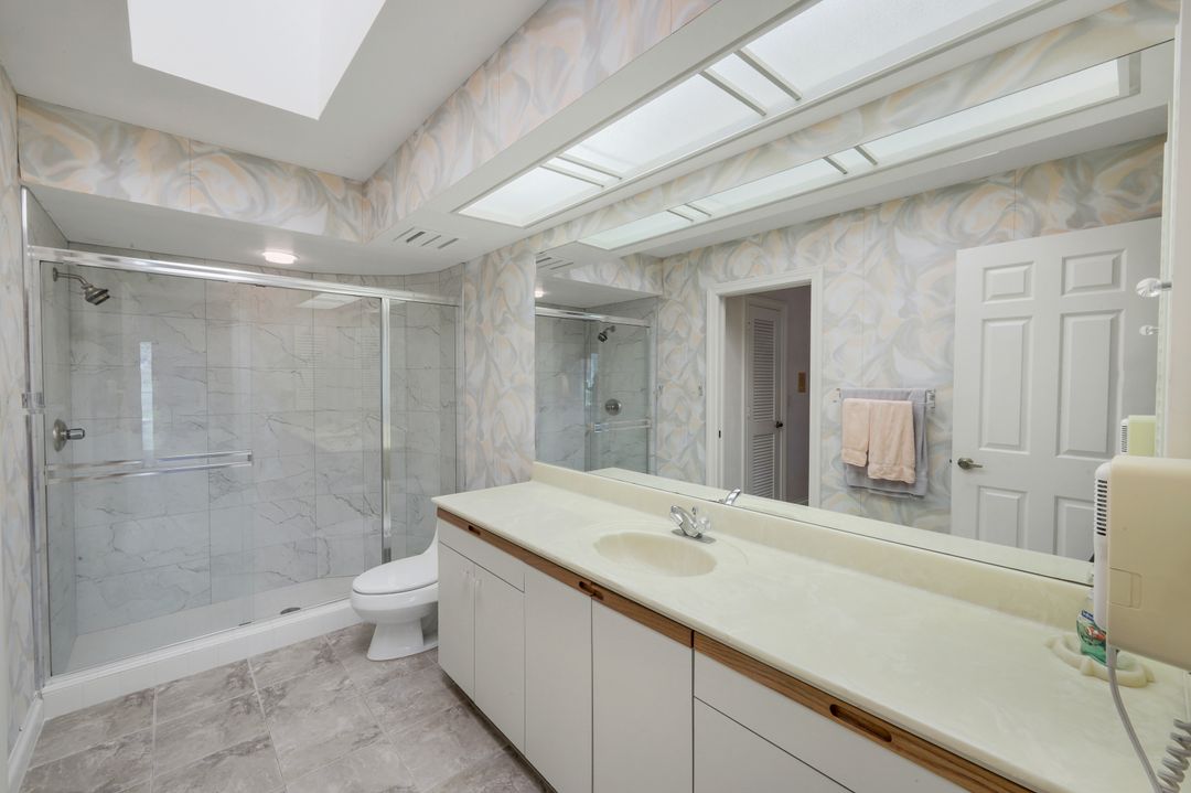 2227 Regal Way, Naples, FL 34110