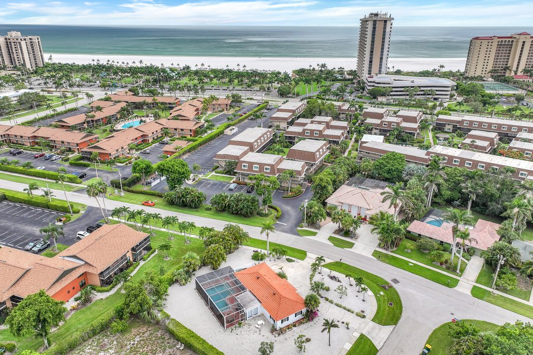 95 Greenbrier St, Marco Island, FL 34145