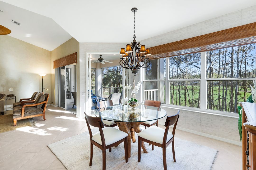 8490 Danbury Blvd #205, Naples, FL 34120