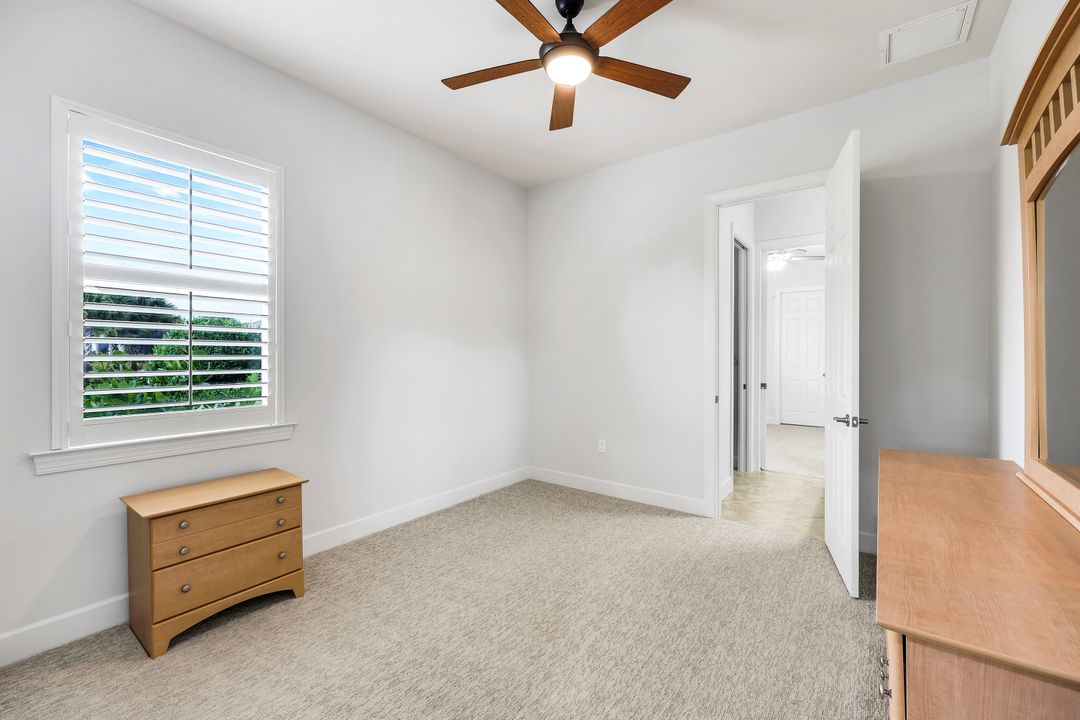 9180 Ores Cir, Naples, FL 34120