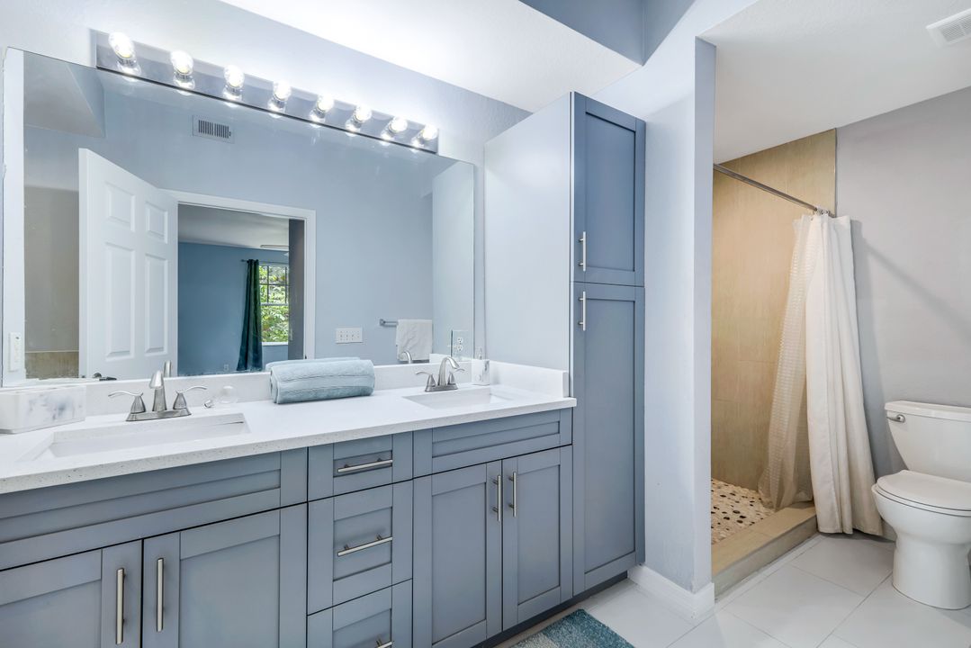 7925 Preserve Cir #325, Naples, FL 34119