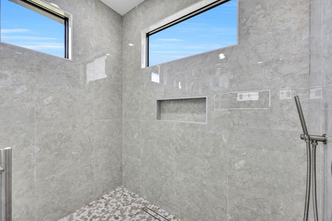 1639 NW 33rd Ave, Cape Coral, FL 33993