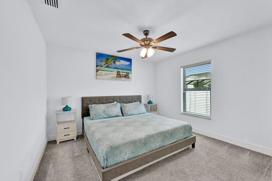 606 SE 4th St, Cape Coral, FL 33990