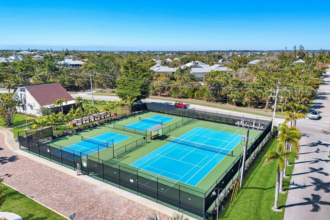 979 E Gulf Dr #D452, Sanibel, FL 33957