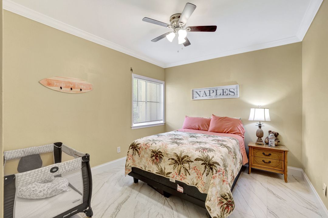 2731 Citrus Lake Dr #102, Naples, FL 34109