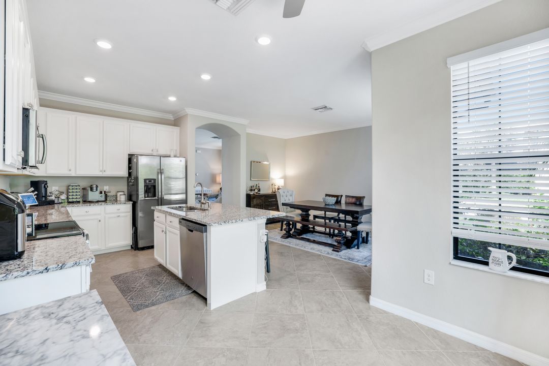 1141 Antaras Ct N, Naples, FL 34113