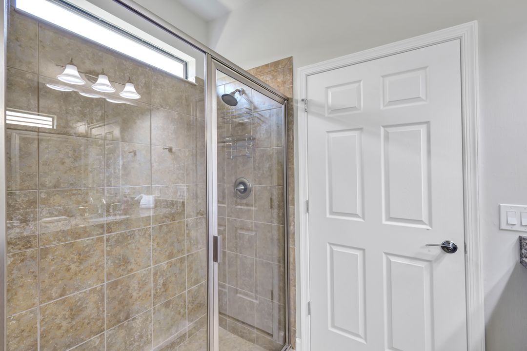 7103 Lily Way, Naples, FL 34114