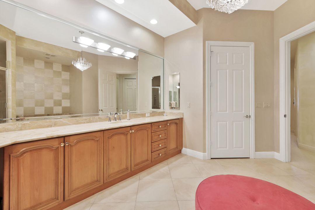 6501 Crown Colony Pl #102, Naples, FL 34108