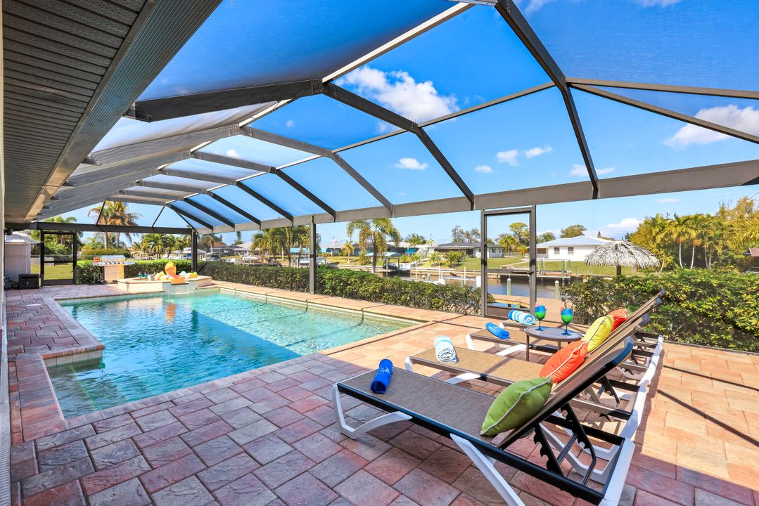 1409 SE 17th St, Cape Coral, FL 33990