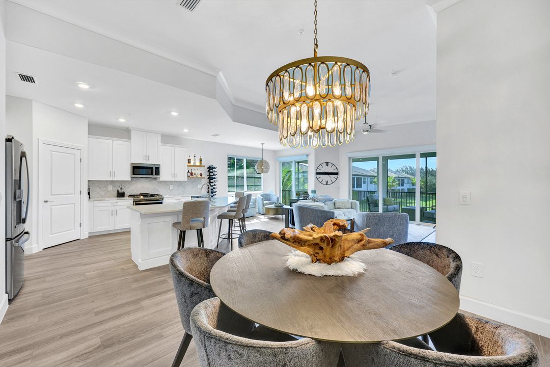 16893 Fairgrove Way #201, Naples, FL 34110