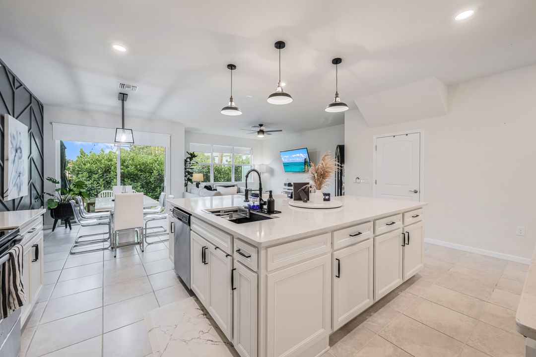 12133 Mahogany Cove St, Fort Myers, FL 33913