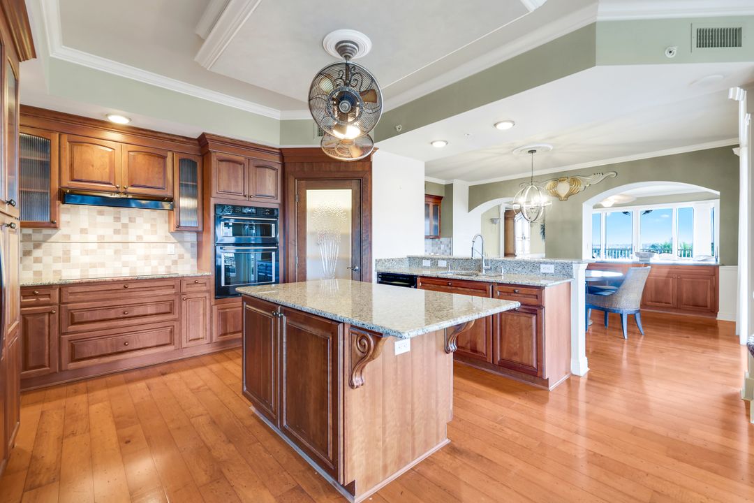 6021 Silver King Blvd #306, Cape Coral, FL 33914