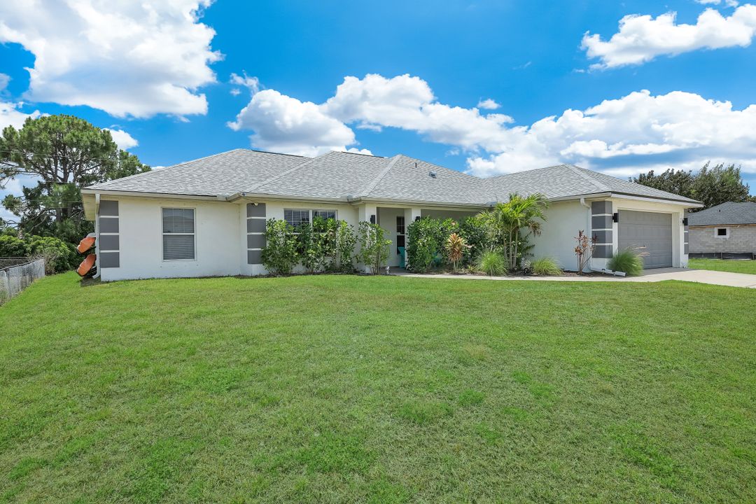 1402 NE 19th Terrace, Cape Coral, FL 33909