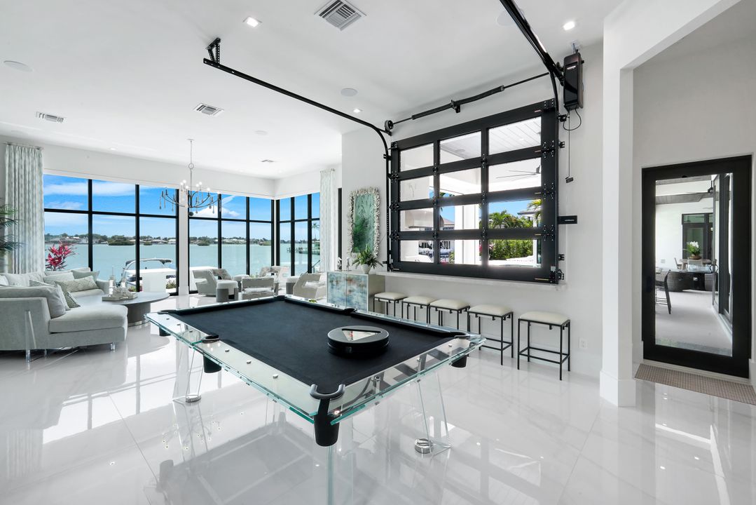 1631 Collingswood Ct, Marco Island, FL 34145