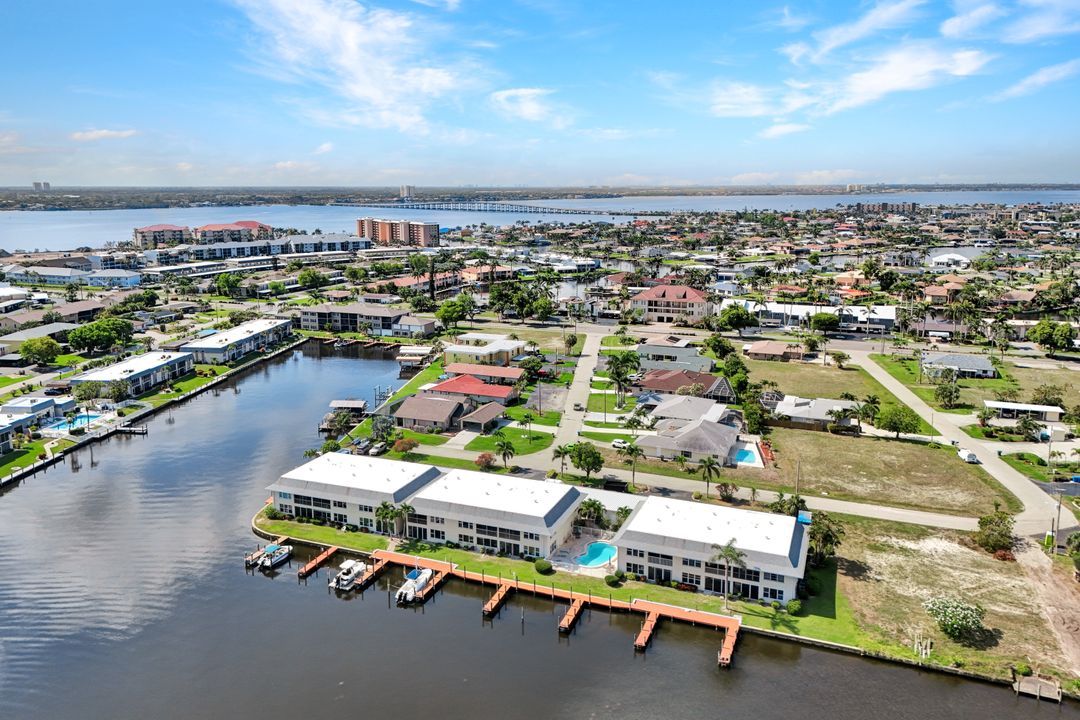 1829 SE 41st St #1l, Cape Coral, FL 33904