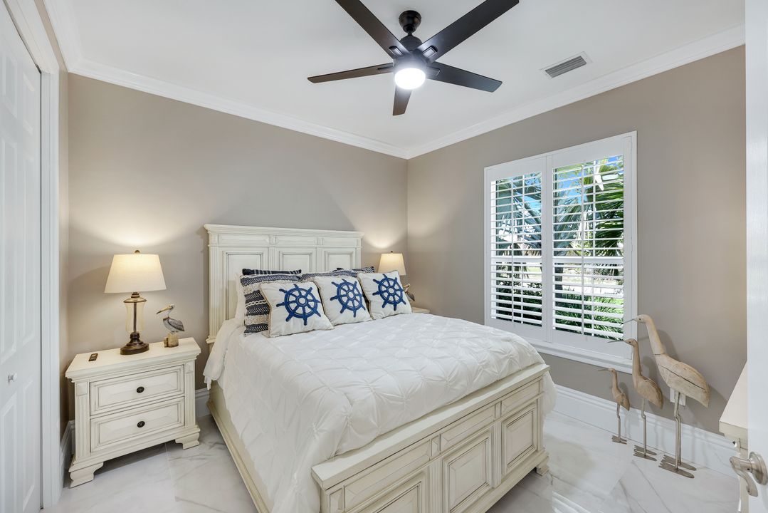 4025 SW 11th Ave, Cape Coral, FL 33914