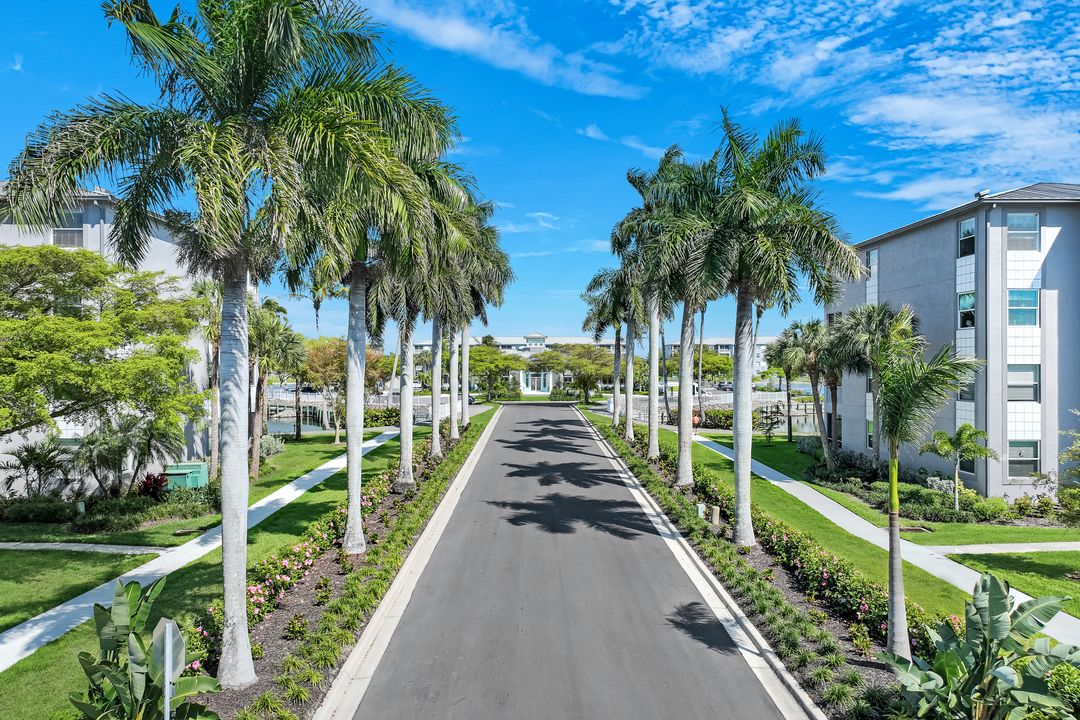 16615 Lake Cir Dr #438, Fort Myers, FL 33908