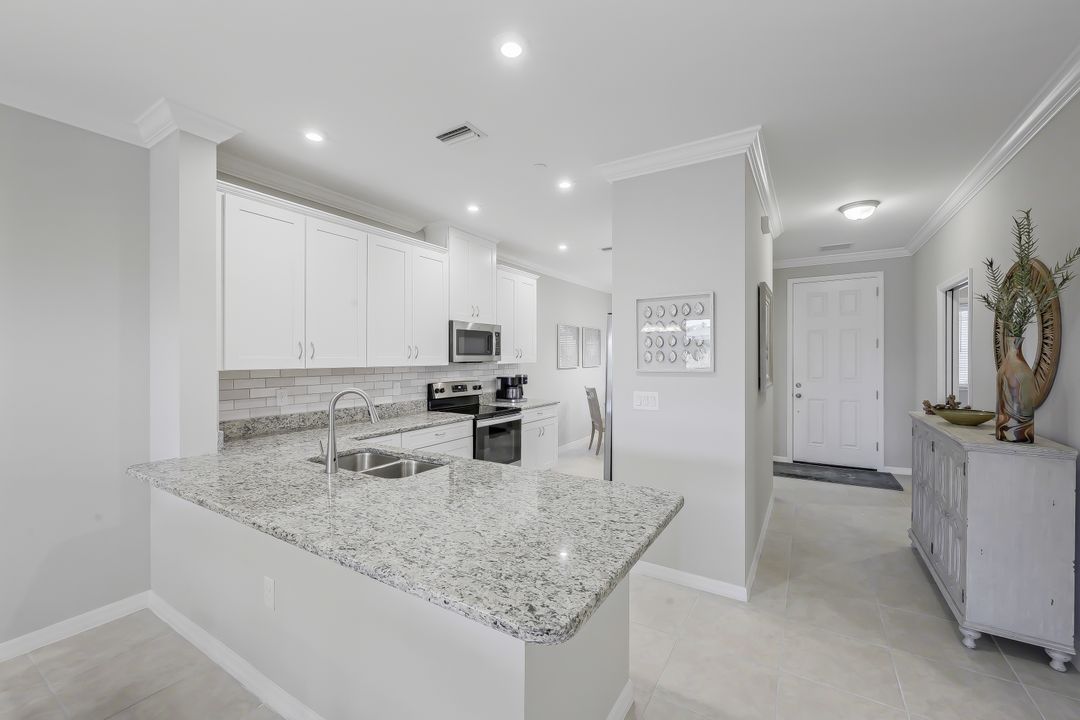 9397 Pocida Ct #103, Naples, FL 34119
