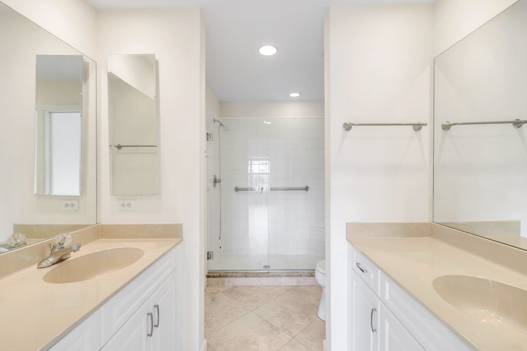 3029 Driftwood Way #3305, Naples, FL 34109