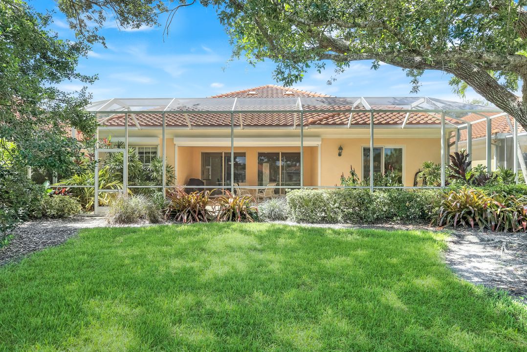 5129 Inagua Way, Naples, FL 34119