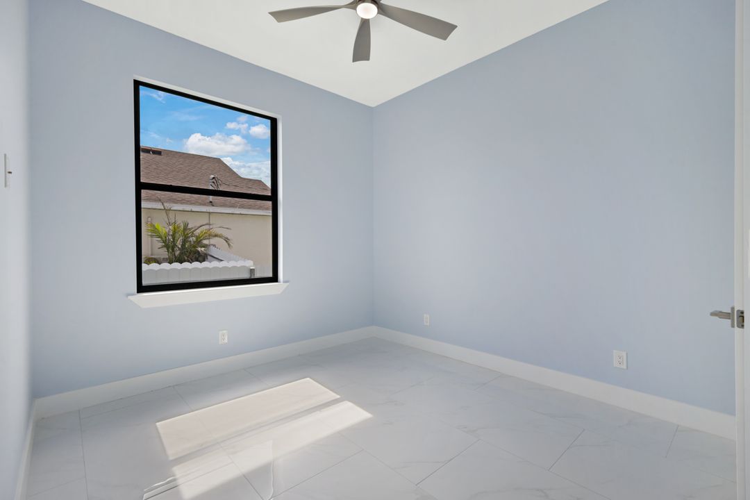 2917 NW 27th St, Cape Coral, FL 33993