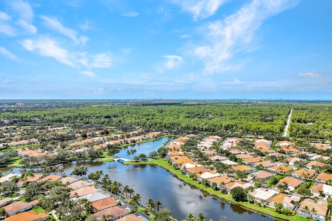 5011 Kingston Way, Naples, FL 34119